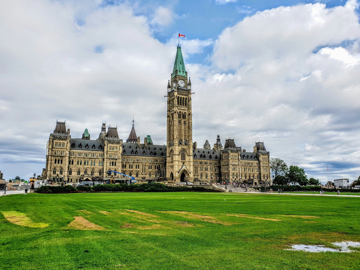 Meet Someone New in the Capital City of Canada